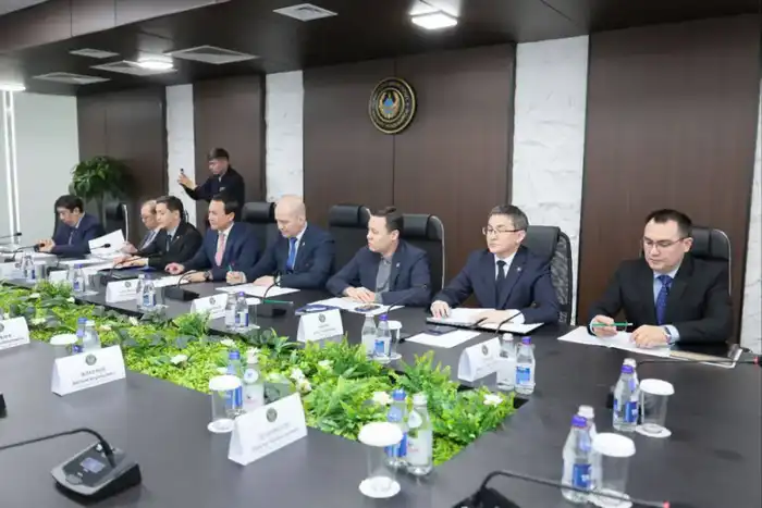 Обсуждение общественного совета МВД: технологии и рекомендации для повышения доверия граждан к полиции Павлодаре