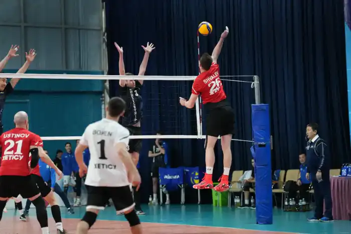 Историческая победа: мужская волейбольная команда «Жетісу» завоевала Суперкубок (3)