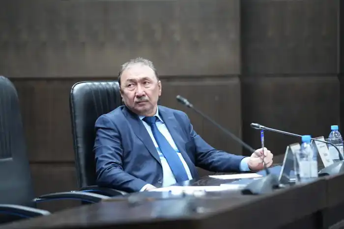 Обсуждение организационной культуры и качества госуслуг на встрече с коллективом Комитета госказначейства Павлодаре