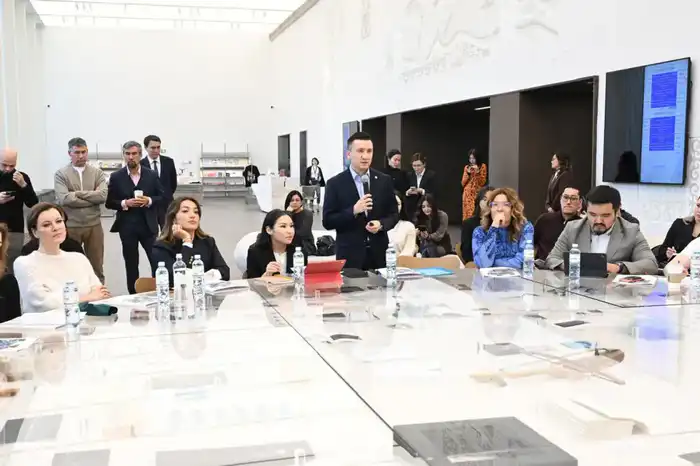 Обсуждение стратегий поддержки креативной индустрии в Алматы: шаги к увеличению вклада в ВРП Павлодаре