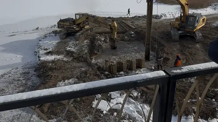 Габидена Мустафина: демонтаж дороги перед паводком Павлодаре