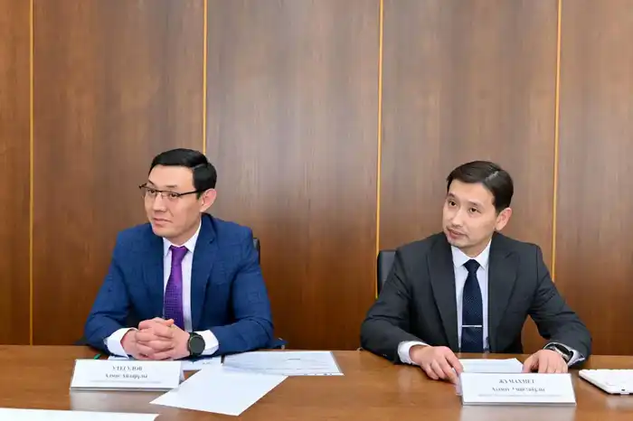 Обсуждение внедрения цифровых образовательных проектов с участием международного партнера Павлодаре