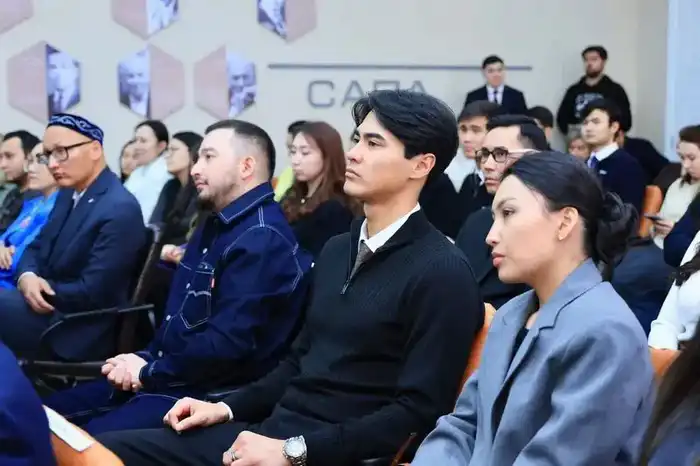 Эксперты и лидеры молодёжи Карагандинской области выразили поддержку принятию новой Конституции (9)