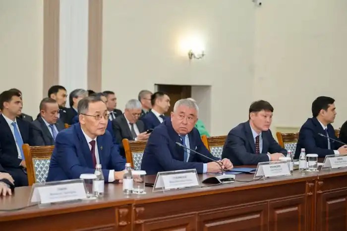 В регионе прошло обсуждение проекта обновленной Конституции РК (5)