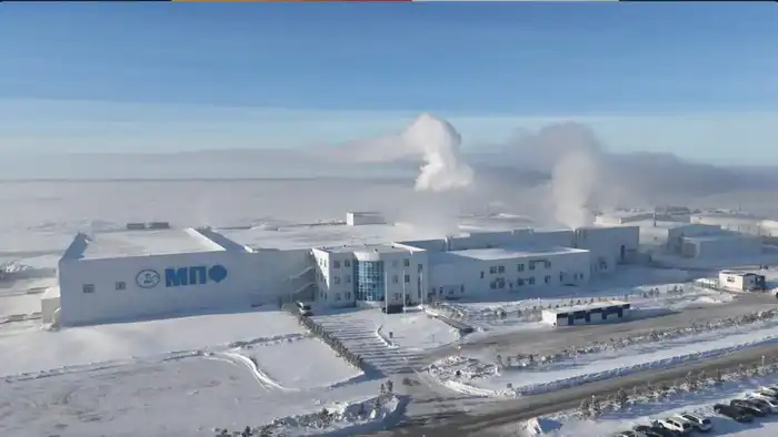 Аким Акмолинской области на Макинской птицефабрике Павлодаре