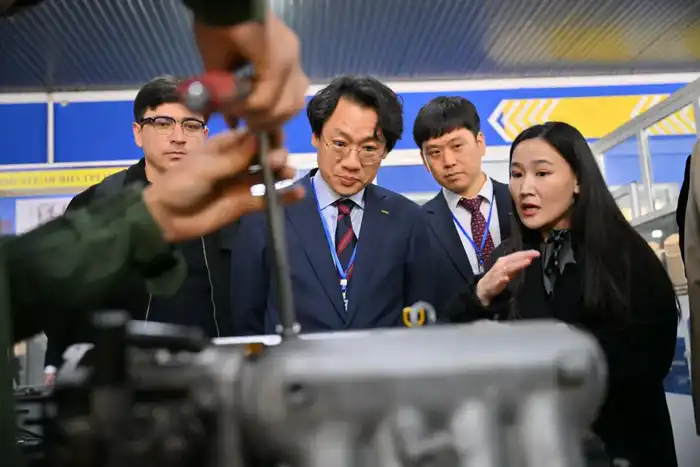 Казахстанский колледж успешно прошел международную аккредитацию (2)