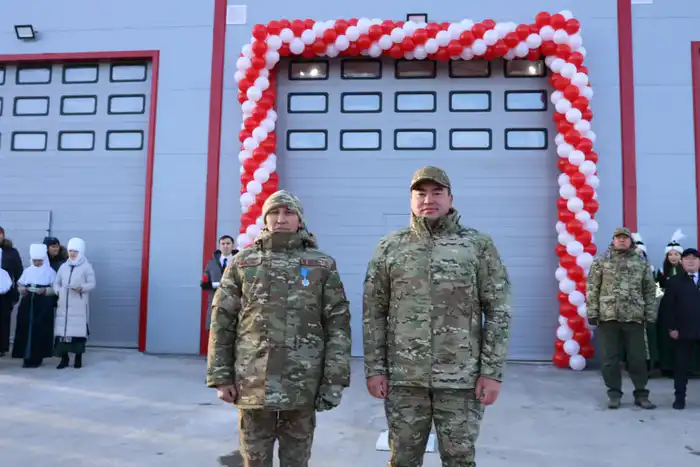Глава МЧС открыл новую пожарную часть в Мартуке (3)