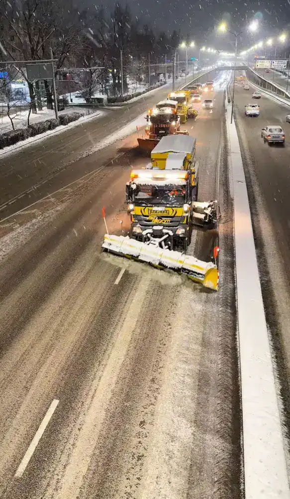 Алматы под снегом: когда коммунальщики станут супергероями? Павлодаре