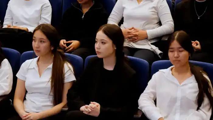 «Закон и порядок»: в Астане прошла профилактическая встреча для школьников (3)