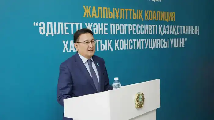 В СЕМЕЕ СОСТОЯЛАСЬ ВСТРЕЧА С КОЛЛЕКТИВОМ ДВОРЦА ТВОРЧЕСТВА ПО ПРОЕКТУ КОНСТИТУЦИИ (9)