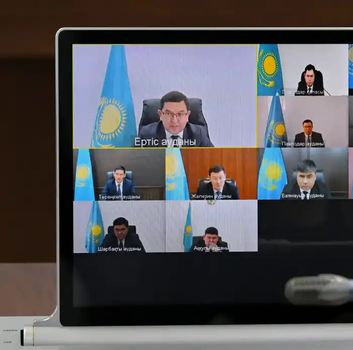 В акимате области подвели итоги работы здравоохранения за 2025 год и обсудили развитие зимних видов спорта (9)