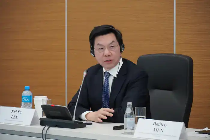 Искусственный интеллект как навигатор: обсуждение внедрения агентных систем в госуправление и экономику Павлодаре