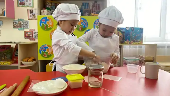 В Астане прошел практический семинар для педагогов детских садов и учителей школ (4)