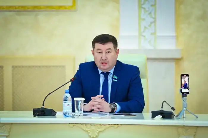 Региональная коалиция в Актюбинской области поддерживает конституционную реформу Павлодаре