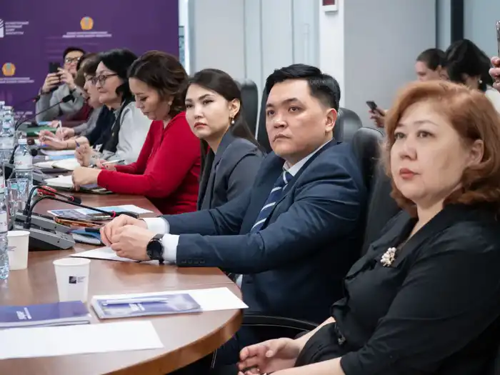 Обсуждение изменений в Конституции Казахстана: влияние на семейную политику и социальные трансформации Павлодаре