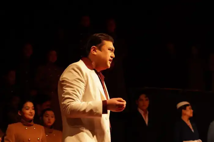 В Астане прошла премьера спектакля «Екі ғұмыр», посвященного наркомании среди молодежи Павлодаре