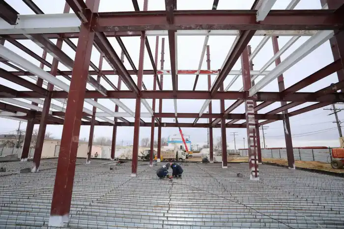 Нурдаулет Килыбай ознакомился с ходом строительства вокзала в Мунайлинском районе (3)