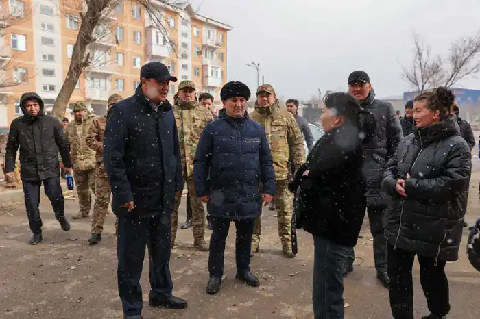 Разрушения в Жанатасе: последствия сильного ветра и меры по восстановлению Павлодаре