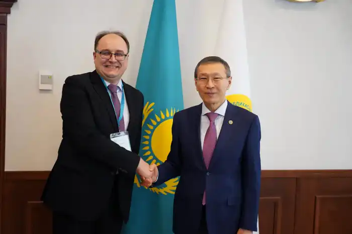 В ЦКР обсудили подготовку к референдуму с руководством Миссии наблюдателей от СНГ Павлодаре