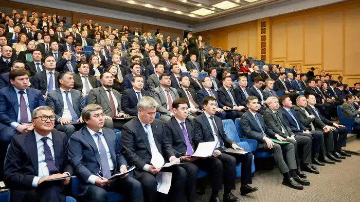 Обсуждение Романа Скляра на коллегии Минэнерго: новые приоритеты в энергетической безопасности и влияние на инвестиционные проекты Павлодаре