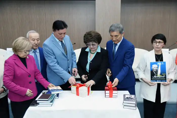 Международный симпозиум 110-летие Кайыма Мухамедханова казахстанская наука абаеведение Павлодаре