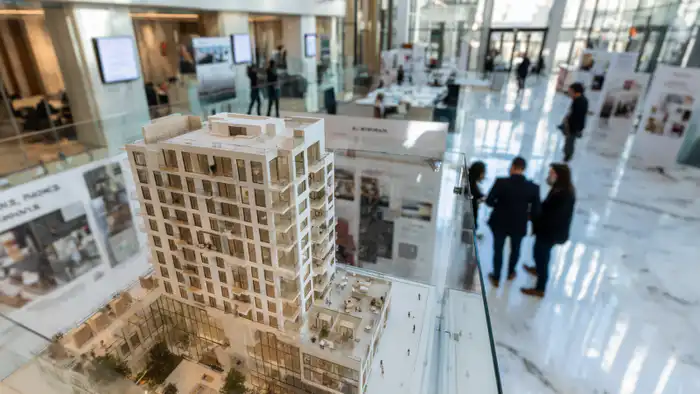 С марта 2026 года в Казахстане вступят в силу новые правила на рынке жилья, которые позволят коммерческим банкам внедрять систему жилищных накоплений. Это нововведение откроет новые возможности для граждан, желающих накопить средства на покупку жилья. Павлодаре