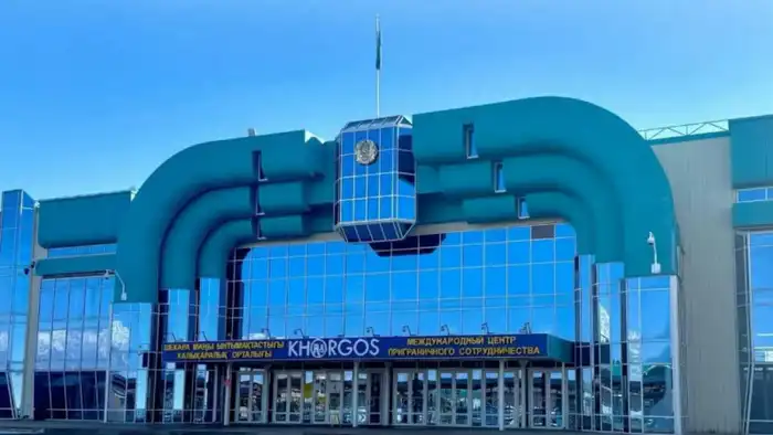 Китайский "Хоргос" уходит на каникулы: граница закрыта Павлодаре