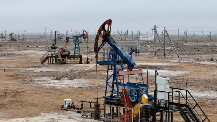 Нефтяные сердца Мангистау: трудовые коллективы поддерживают новую Конституцию, как мощный насос, подающий жизнь в будущее региона Павлодаре