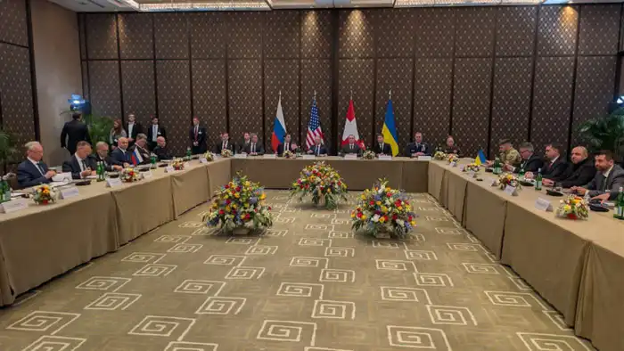 Социальные ожидания от переговоров России и Украины: надежда на мирное урегулирование Павлодаре