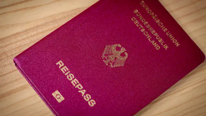 Задержание семьи с двойным гражданством в аэропорту Астаны: подробности от Tengrinews.kz Павлодаре