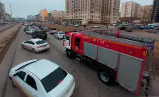 Эксперимент МЧС: реакция водителей на пожарный автомобиль в Актау