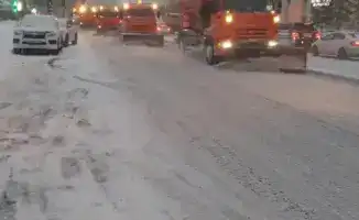 Уборка снега в Астане задействовано 1300 единиц техники