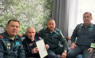 Ветеран Второй мировой войны отмечает 100-летие в Казахстане