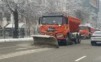 Алматы усиливает борьбу со снегом: массовая очистка улиц может улучшить транспортную ситуацию