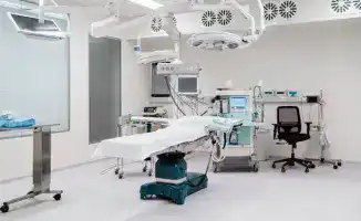 Случай извлечения волосяного кома из желудка 15-летней девочки подчеркивает важность своевременной медицинской помощи в Туркестане