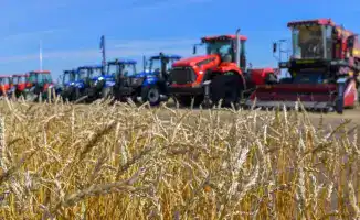 Аграрии региона получили рекордное количество техники