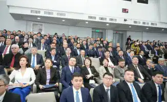 Казахстан: Железные пути к транзитному будущему