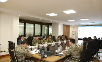 Обсуждение мер безопасности в МЧС в преддверии паводков и падений детей из окон