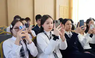 В Костанайском университете представлен ИИ-агент для помощи школьникам в выборе профессии