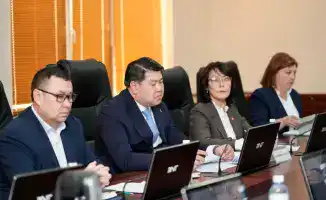 На заседании отраслевой комиссии в Минэнерго обсуждены меры по улучшению трудовых отношений