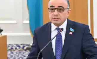 Новая Конституция: поддержка от Народной партии Казахстана