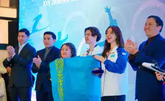 Квартиры и поздравления: Шайдоров и Самоделкина в Астане