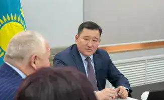 В Астане ветераны образования обсуждают изменения в Конституции Казахстана