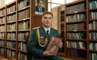 поэтический челлендж чтение стихов Мукагали Макатаева 95-летие Вооруженные силы