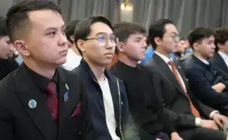 Студенты и выборы: кто ведет игру?