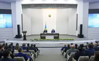 Казахстан: Промышленный и строительный рост под руководством Романа Скляра в 2025 году