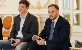 Креаторы Казахстана: Конституция и креатив в одном флаконе!