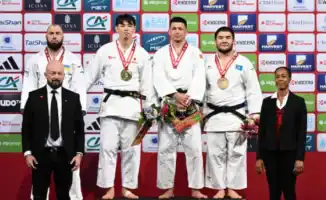 Казахстанские спортсмены укрепляют международные связи через успехи на Grand Slam в Париже