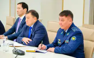 Новая Конституция: Нить, связывающая будущее Казахстана