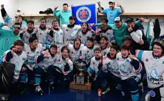 Победа хоккеистов из Караганды и Astana Team на турнире в Канаде укрепляет позиции Казахстана в международном хоккее